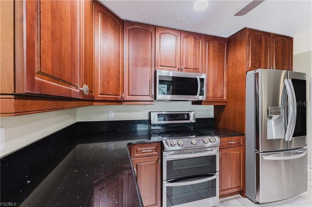 En Venta: $599,900 (3 camas, 2 baños, 1826 Pies cuadrados)