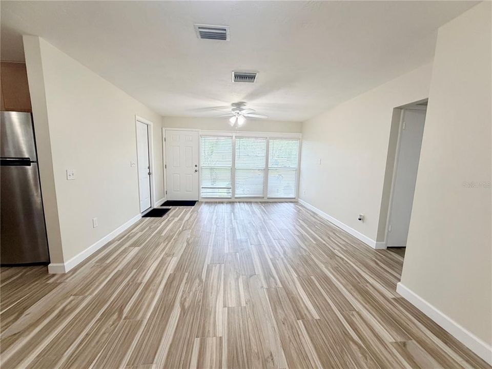 For Rent: $1,875 (2 beds, 2 baths, 1024 Square Feet)