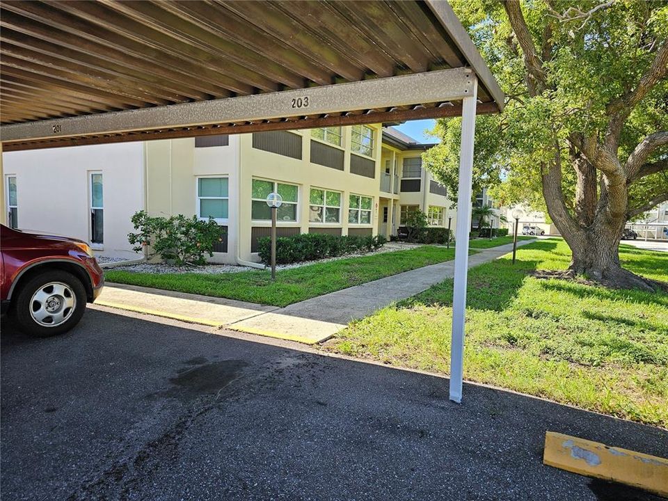 For Rent: $1,295 (3 beds, 2 baths, 1312 Square Feet)
