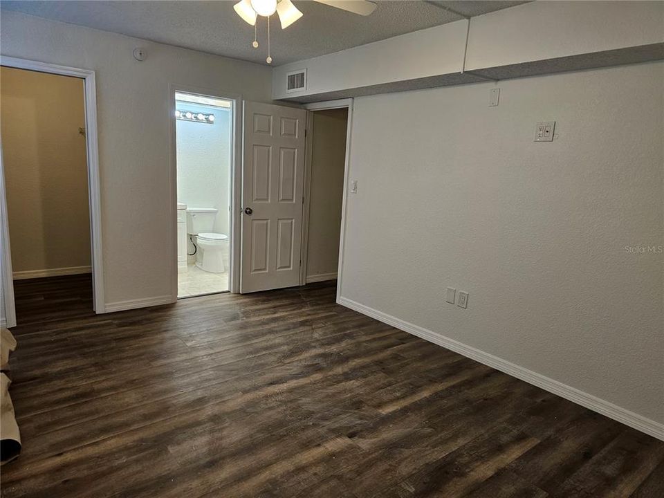 For Rent: $1,295 (3 beds, 2 baths, 1312 Square Feet)