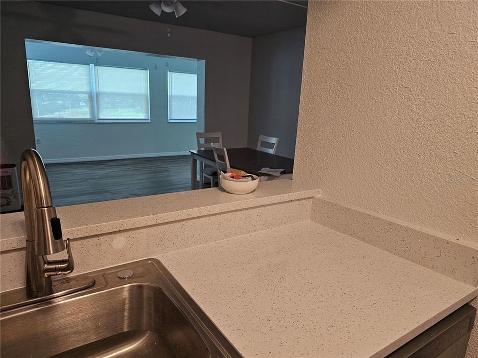 For Rent: $1,295 (3 beds, 2 baths, 1312 Square Feet)