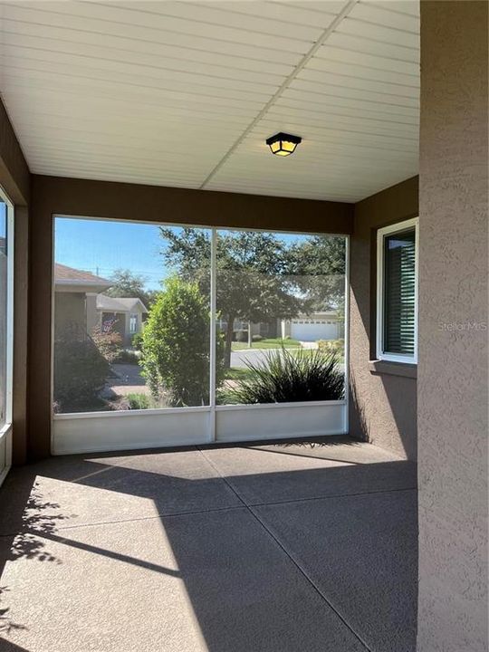 For Rent: $2,200 (2 beds, 2 baths, 1680 Square Feet)