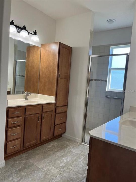 For Rent: $2,200 (2 beds, 2 baths, 1680 Square Feet)