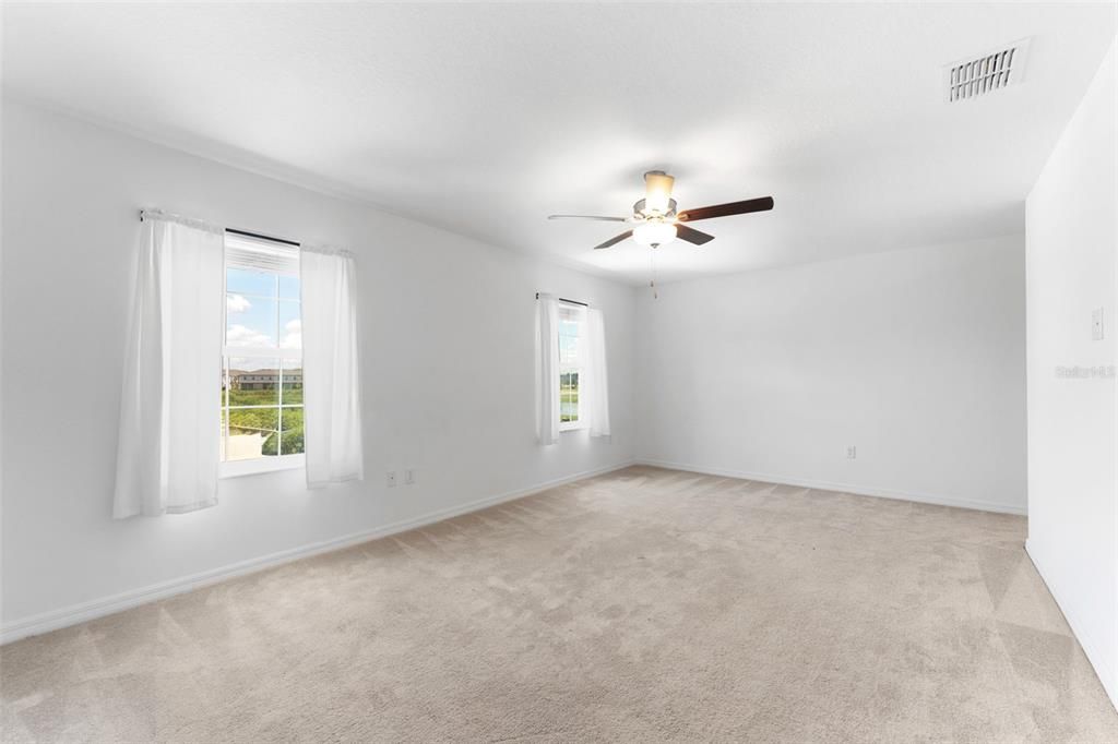 For Rent: $2,450 (3 beds, 2 baths, 2319 Square Feet)