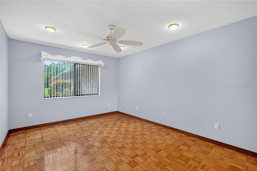 For Sale: $1,500,000 (5 beds, 3 baths, 4277 Square Feet)