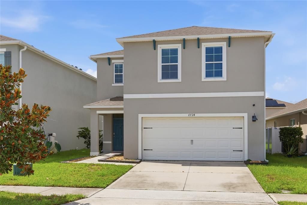 En Venta: $409,990 (4 camas, 2 baños, 2204 Pies cuadrados)