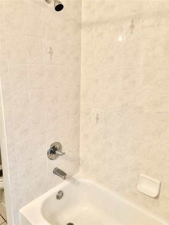For Sale: $380,000 (3 beds, 2 baths, 2395 Square Feet)