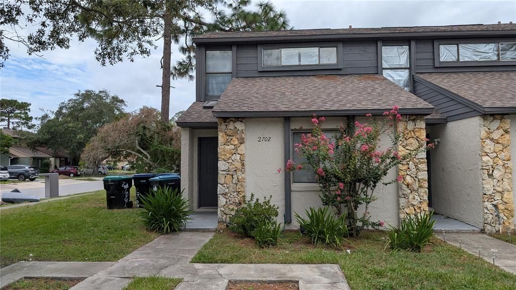 For Rent: $1,550 (2 beds, 2 baths, 1106 Square Feet)