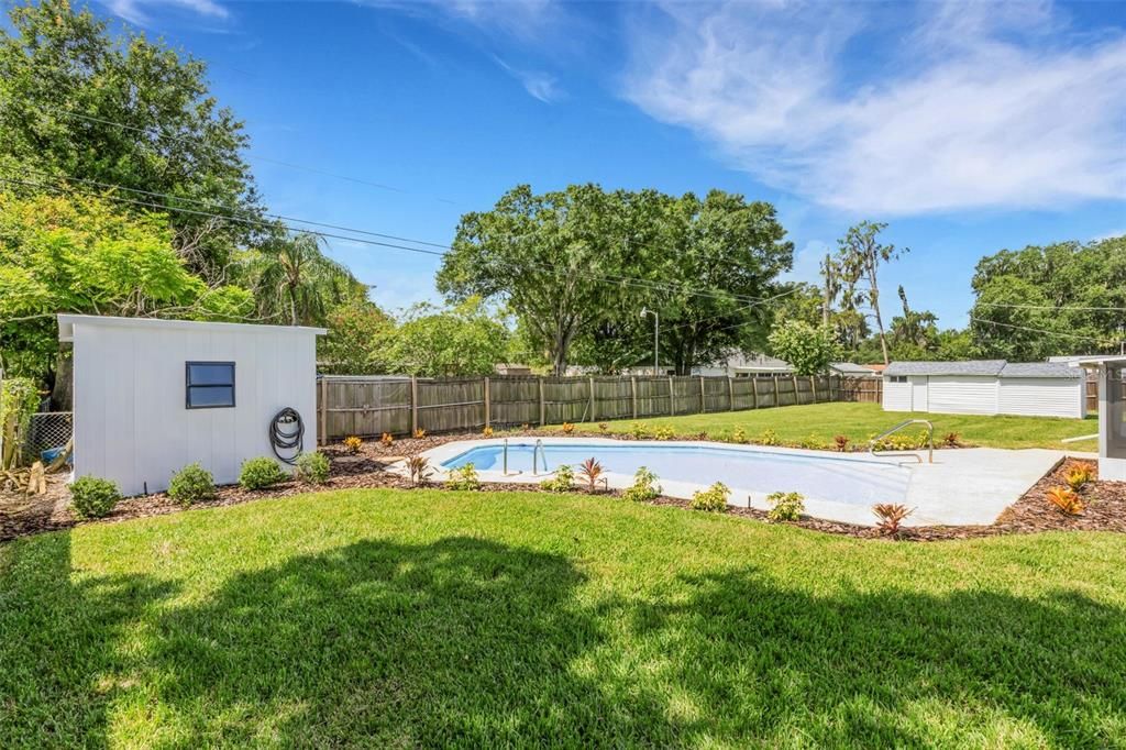 Active With Contract: $409,900 (4 beds, 3 baths, 1704 Square Feet)