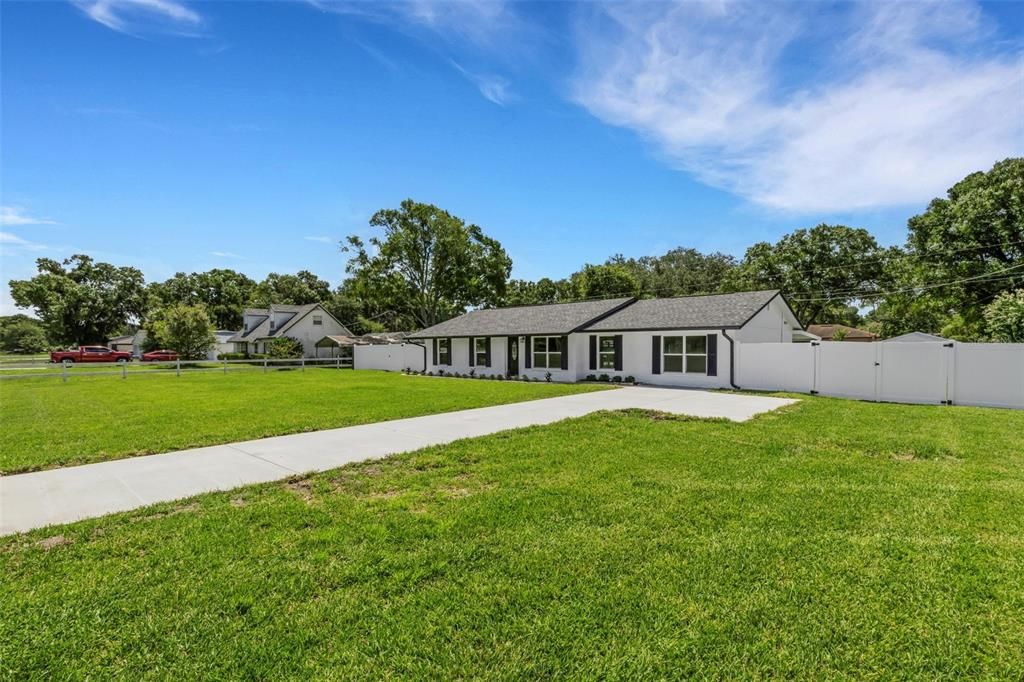 Active With Contract: $409,900 (4 beds, 3 baths, 1704 Square Feet)