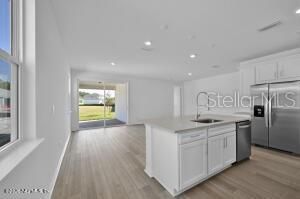 For Sale: $363,000 (4 beds, 2 baths, 1510 Square Feet)