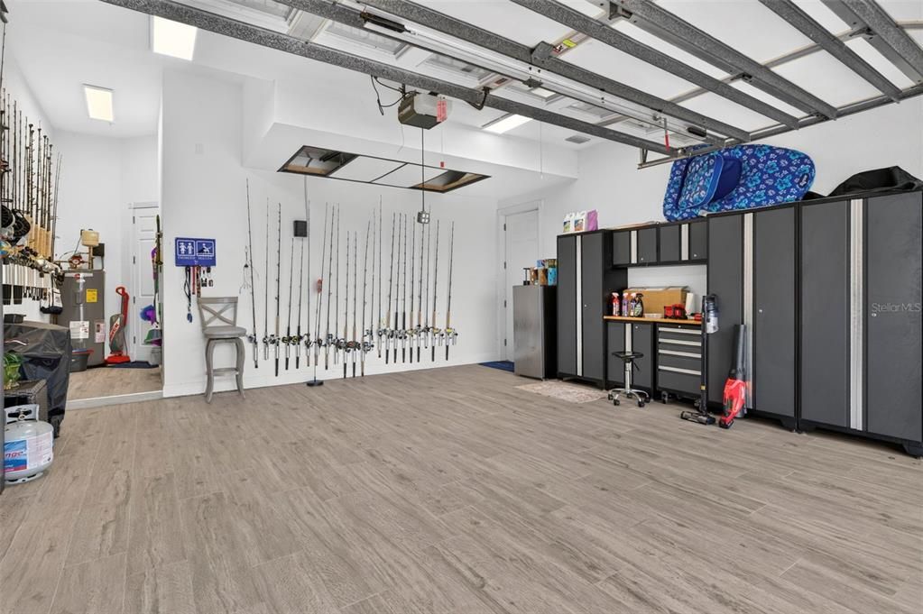 For Sale: $1,249,900 (4 beds, 4 baths, 2465 Square Feet)