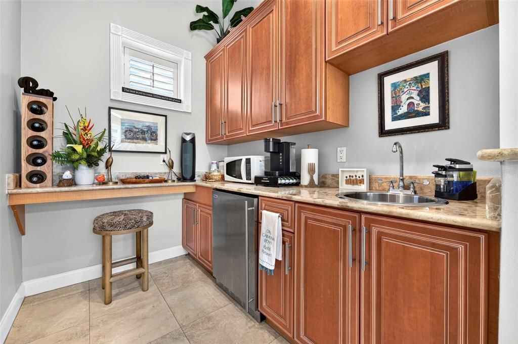 For Sale: $1,249,900 (4 beds, 4 baths, 2465 Square Feet)