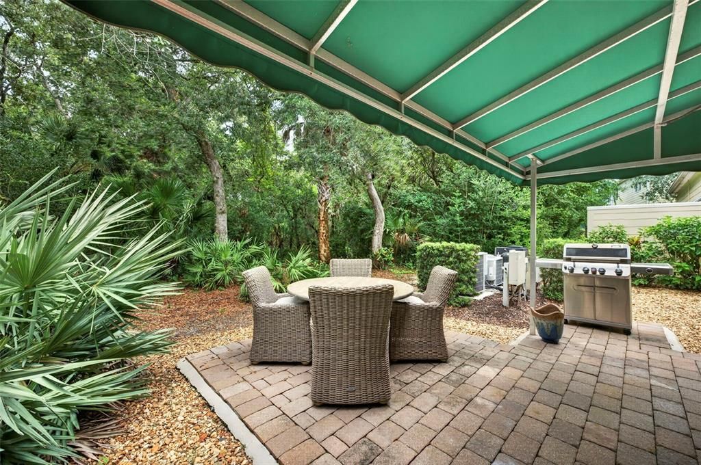 For Sale: $1,249,900 (4 beds, 4 baths, 2465 Square Feet)
