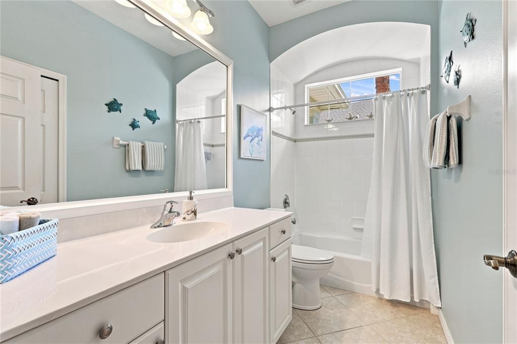 For Sale: $424,900 (2 beds, 2 baths, 1742 Square Feet)