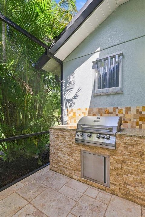 For Sale: $424,900 (2 beds, 2 baths, 1742 Square Feet)