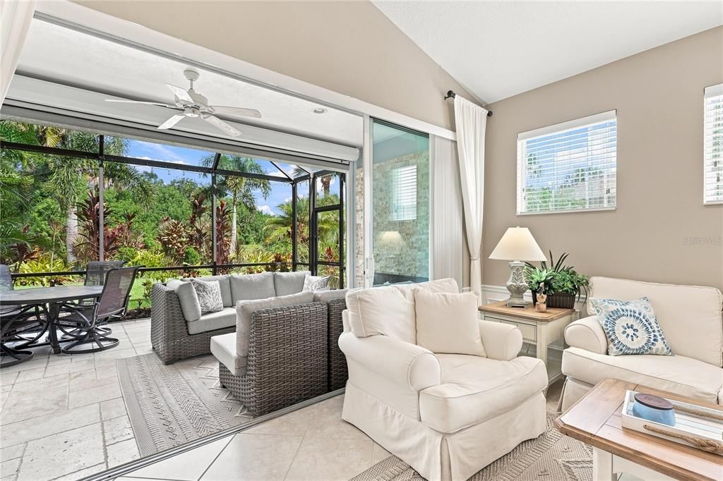 For Sale: $424,900 (2 beds, 2 baths, 1742 Square Feet)