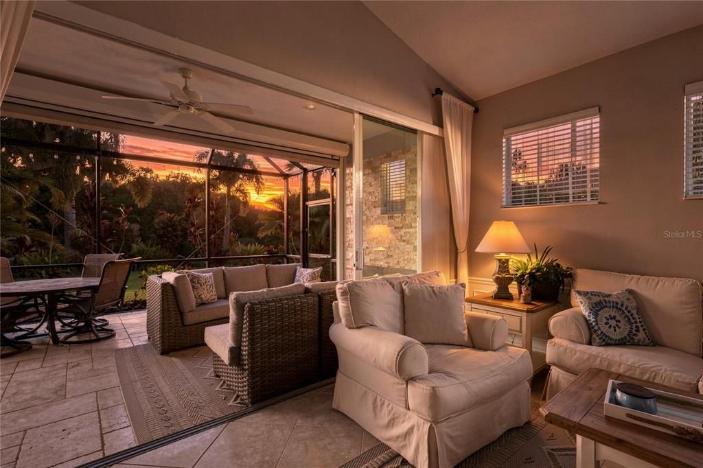 For Sale: $424,900 (2 beds, 2 baths, 1742 Square Feet)