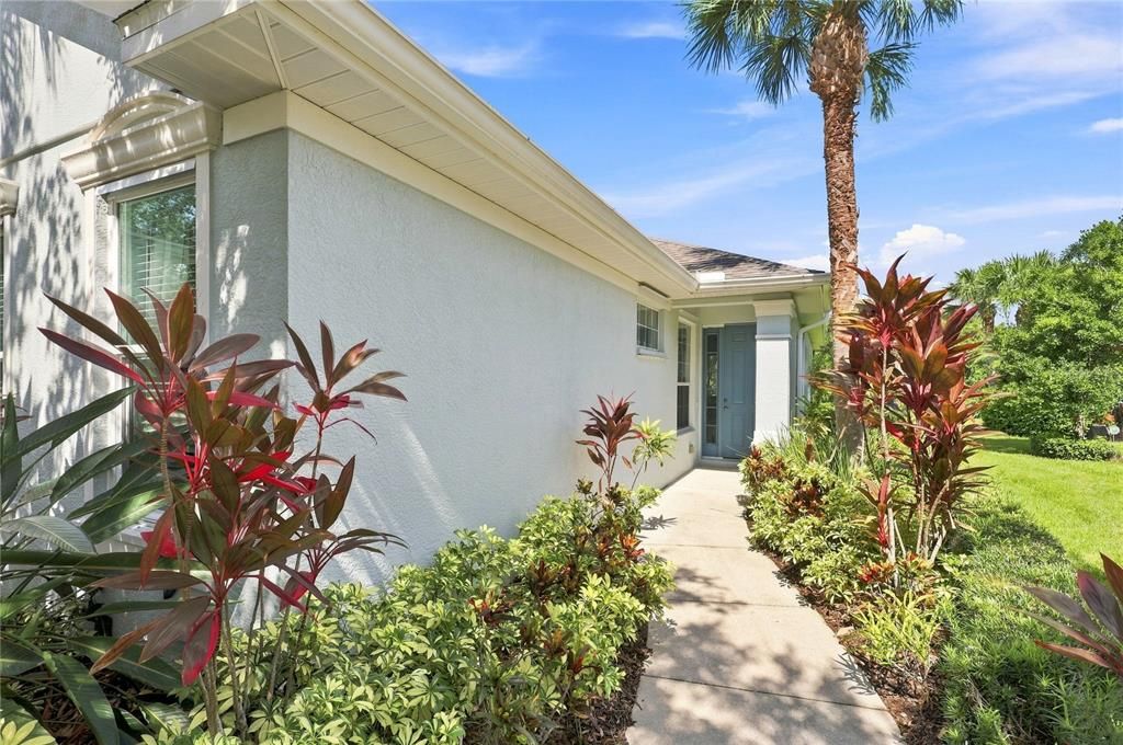 For Sale: $424,900 (2 beds, 2 baths, 1742 Square Feet)