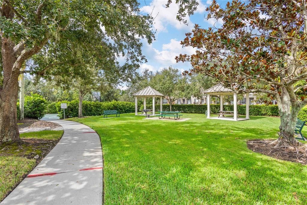 For Sale: $424,900 (2 beds, 2 baths, 1742 Square Feet)