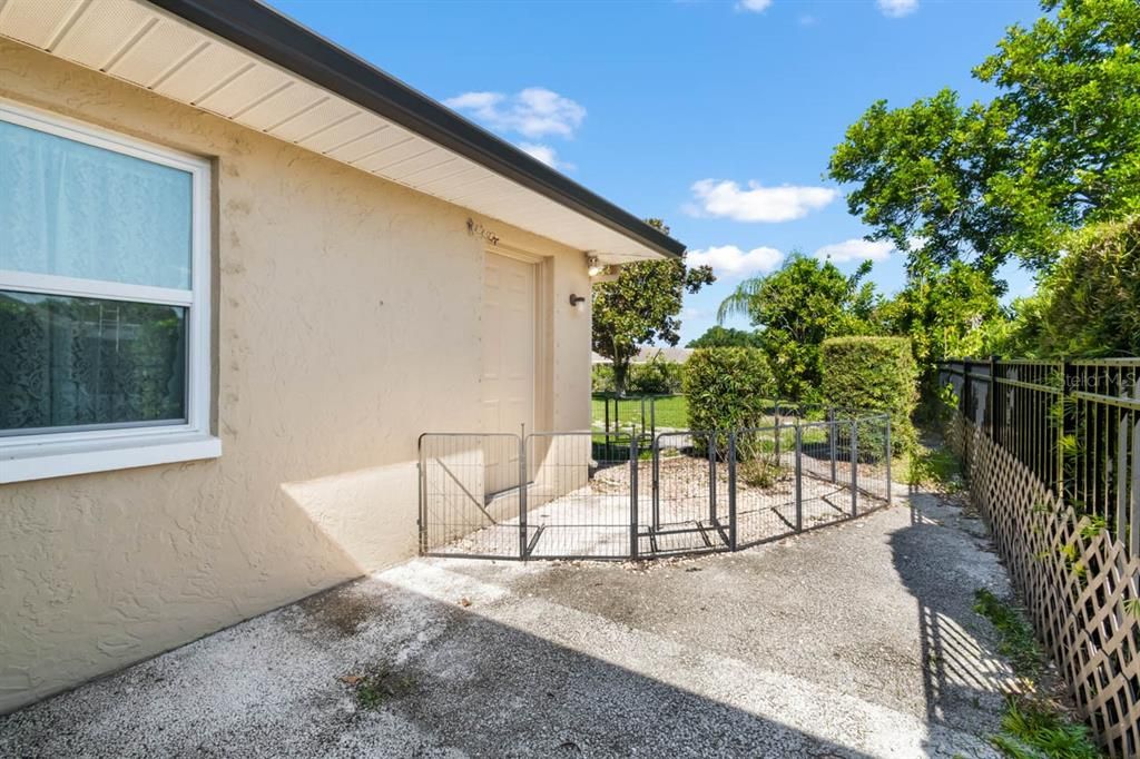 For Sale: $349,000 (3 beds, 2 baths, 2113 Square Feet)