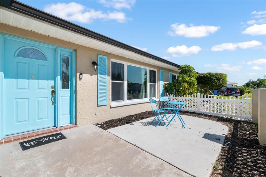For Sale: $349,000 (3 beds, 2 baths, 2113 Square Feet)