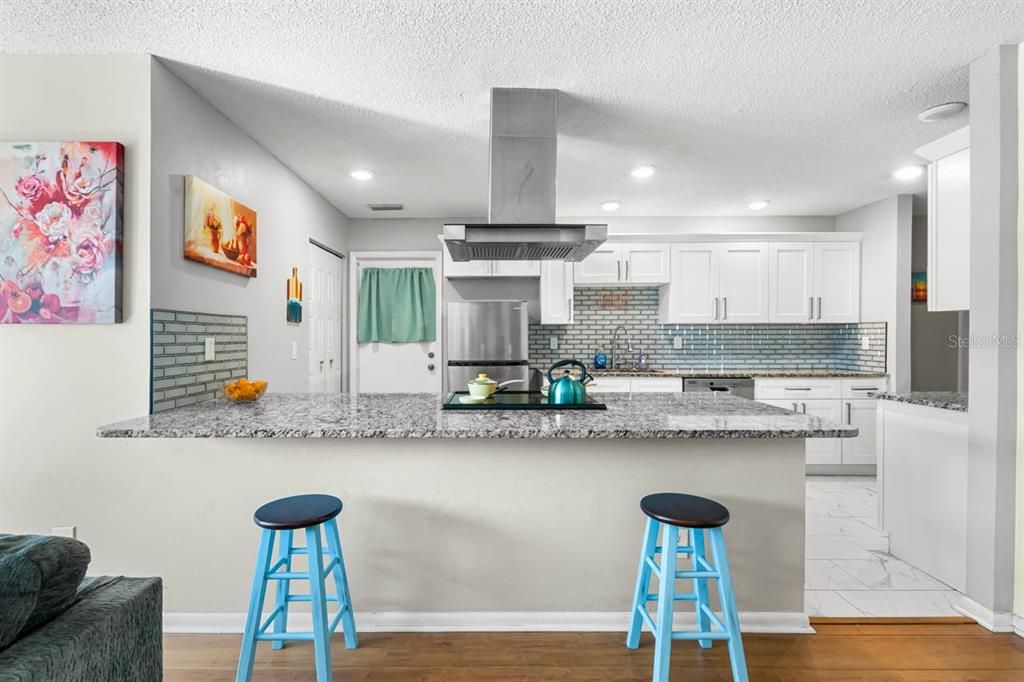 For Sale: $349,000 (3 beds, 2 baths, 2113 Square Feet)