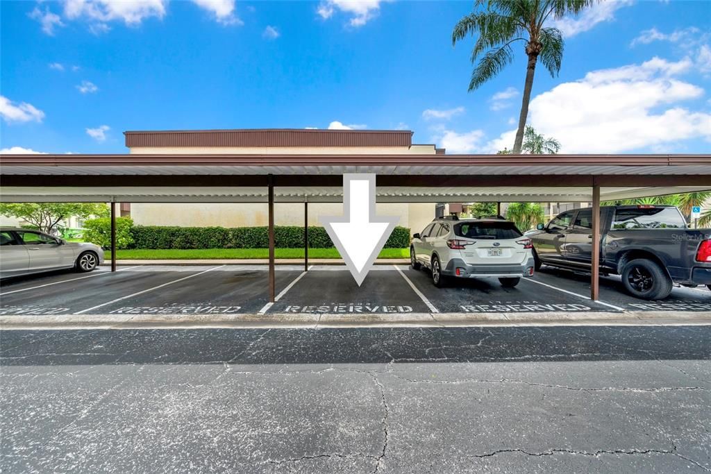 For Sale: $130,000 (1 beds, 1 baths, 679 Square Feet)