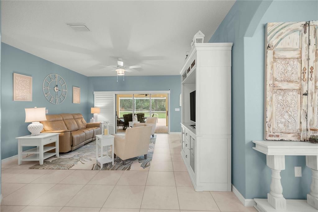 For Sale: $897,654 (4 beds, 3 baths, 2991 Square Feet)