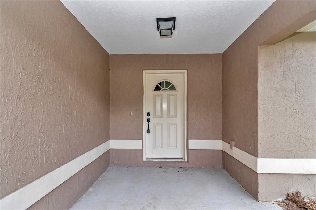 For Sale: $289,900 (4 beds, 2 baths, 1747 Square Feet)
