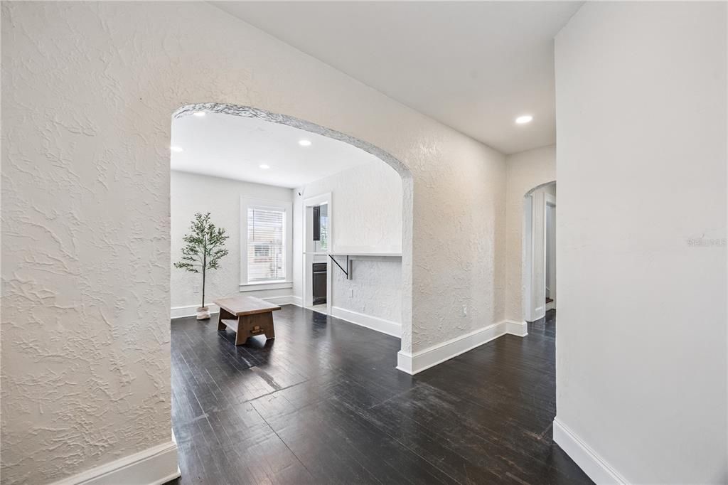 For Sale: $350,000 (0 beds, 0 baths, 1848 Square Feet)