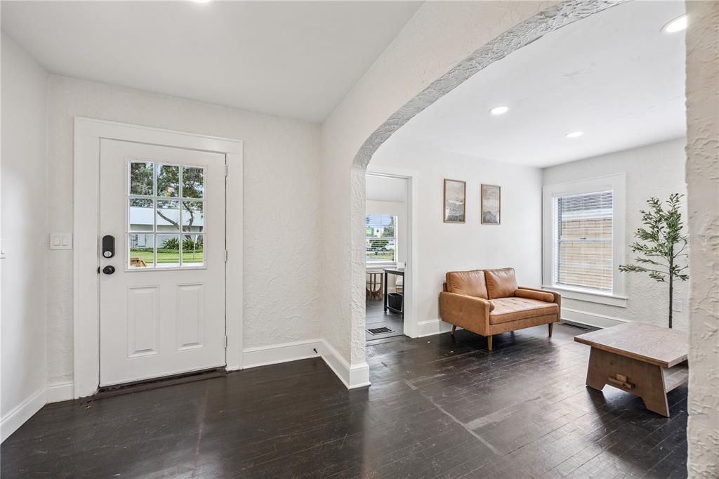 For Sale: $350,000 (0 beds, 0 baths, 1848 Square Feet)