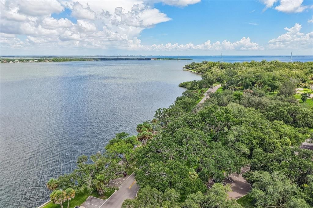 For Sale: $1,399,999 (5 beds, 4 baths, 3245 Square Feet)