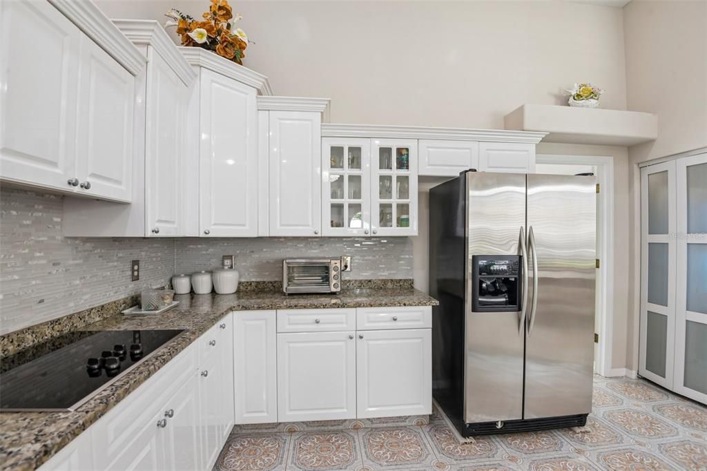 For Sale: $1,399,999 (5 beds, 4 baths, 3245 Square Feet)