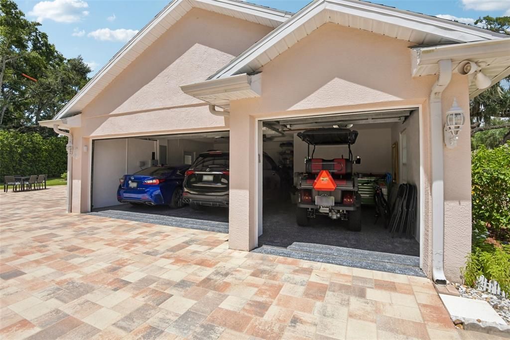 For Sale: $1,399,999 (5 beds, 4 baths, 3245 Square Feet)