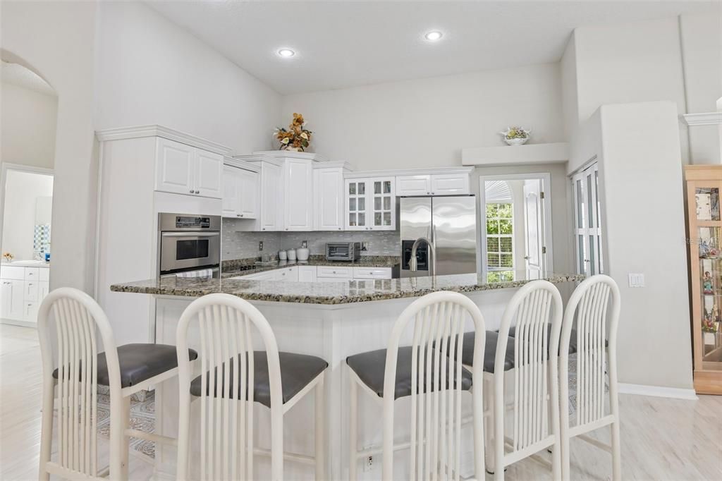 For Sale: $1,399,999 (5 beds, 4 baths, 3245 Square Feet)