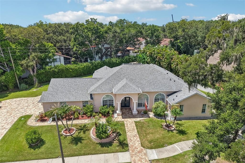 For Sale: $1,399,999 (5 beds, 4 baths, 3245 Square Feet)