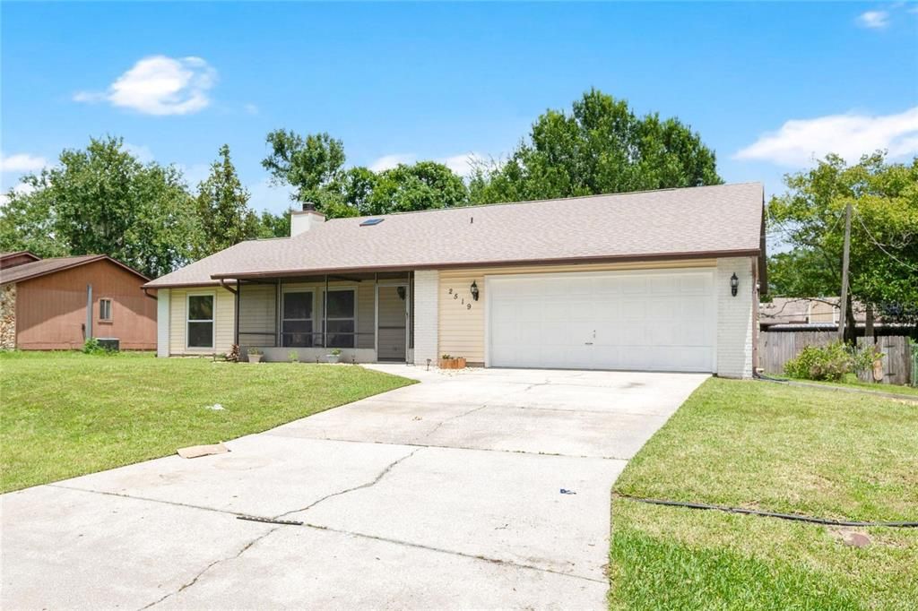 For Sale: $339,900 (4 beds, 2 baths, 1680 Square Feet)