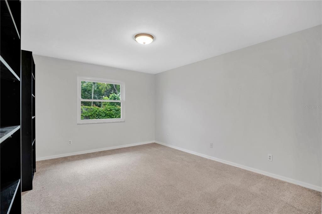 For Sale: $339,900 (4 beds, 2 baths, 1680 Square Feet)
