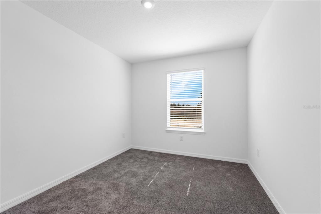 For Sale: $356,350 (4 beds, 2 baths, 1876 Square Feet)