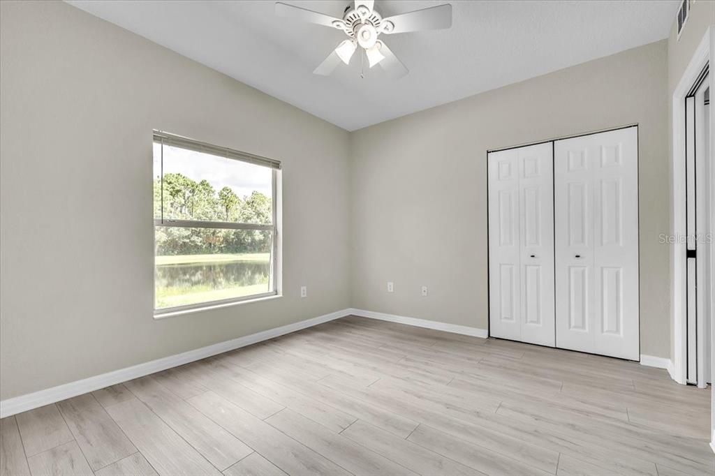 For Sale: $274,900 (2 beds, 2 baths, 1320 Square Feet)