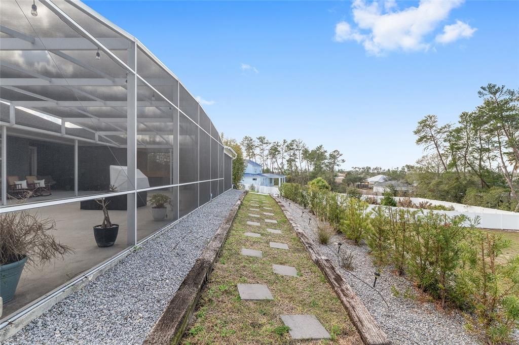 En Venta: $449,900 (4 camas, 2 baños, 2259 Pies cuadrados)