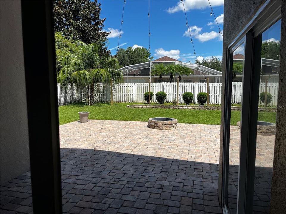 В аренду: $2,850 (4 спален, 2 ванн, 1643 Квадратных фут)