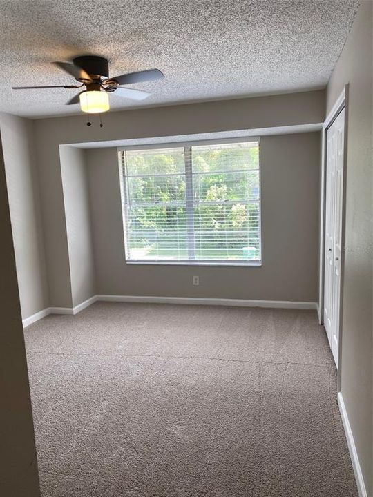 For Rent: $1,625 (2 beds, 1 baths, 896 Square Feet)
