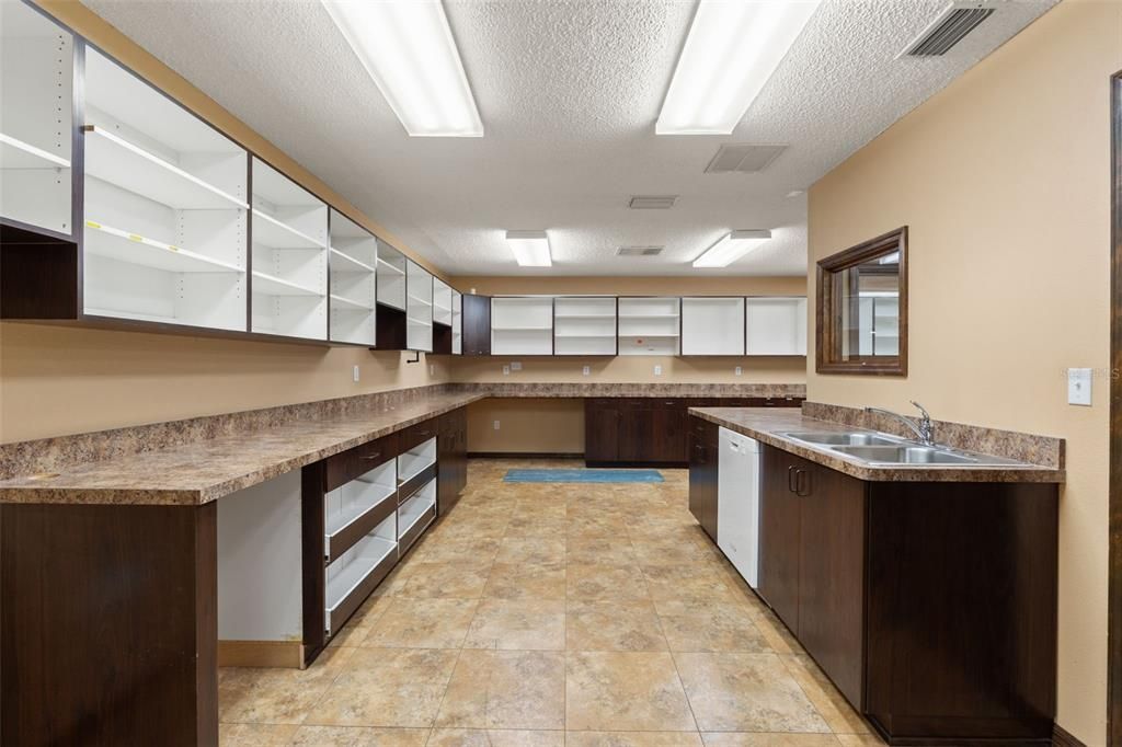 For Sale: $58,558 (0 beds, 0 baths, 3082 Square Feet)