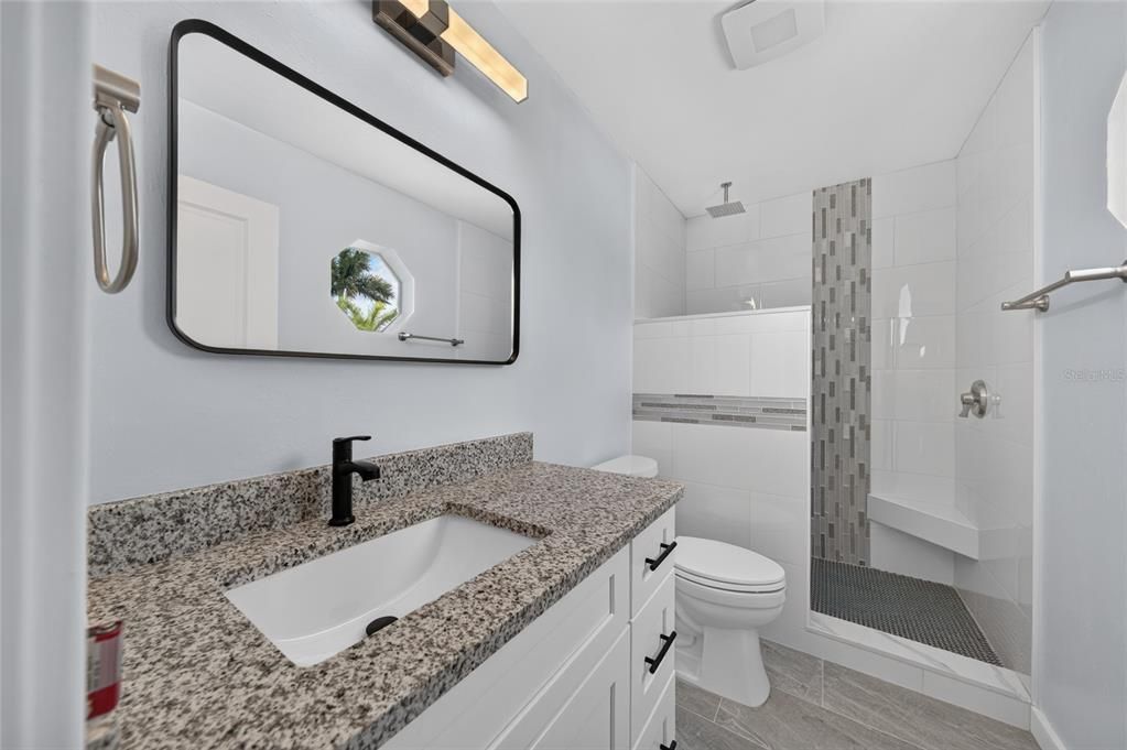 For Sale: $349,900 (3 beds, 2 baths, 1971 Square Feet)