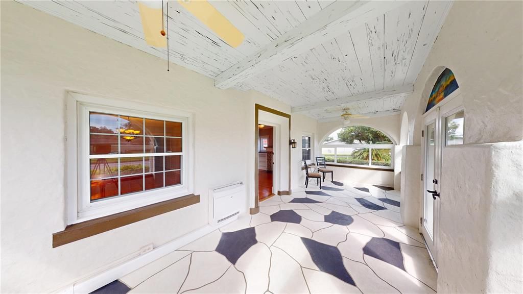 En Venta: $1,665,000 (4 camas, 3 baños, 2968 Pies cuadrados)