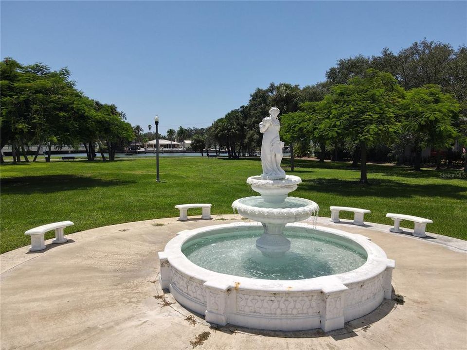 En Venta: $1,665,000 (4 camas, 3 baños, 2968 Pies cuadrados)