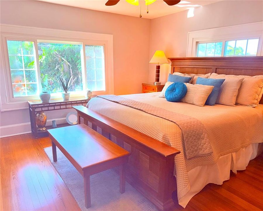 En Venta: $1,665,000 (4 camas, 3 baños, 2968 Pies cuadrados)