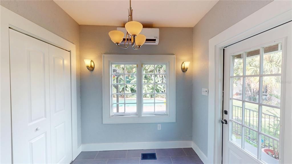 En Venta: $1,665,000 (4 camas, 3 baños, 2968 Pies cuadrados)